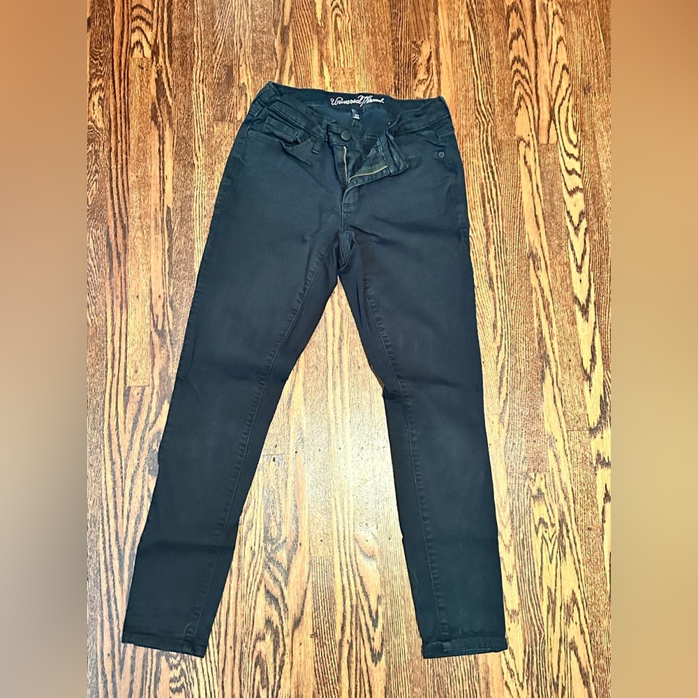 Black Universal Thread Jeans